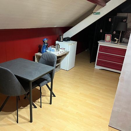 Lauralys Hotel Mons Exterior foto